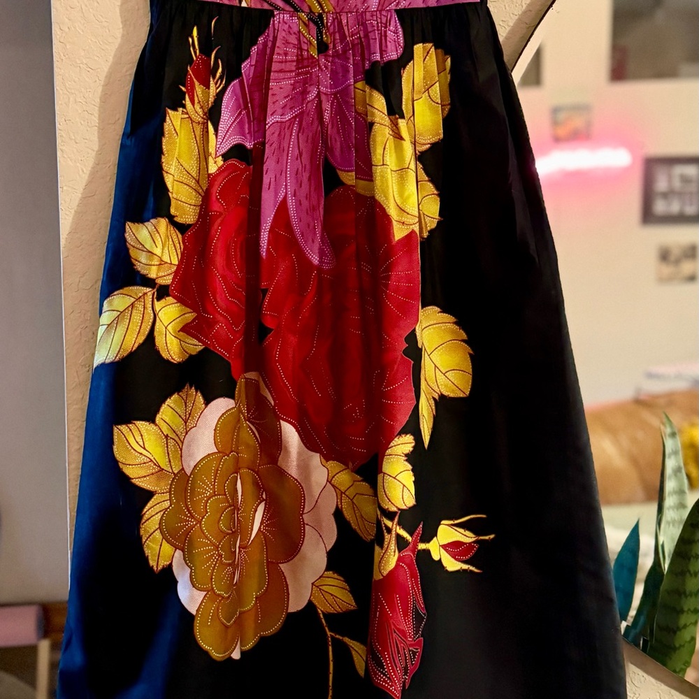 J Brooks Floral Maxi Skirt in Black with Red and Yellow Floral Accents Women’s 2